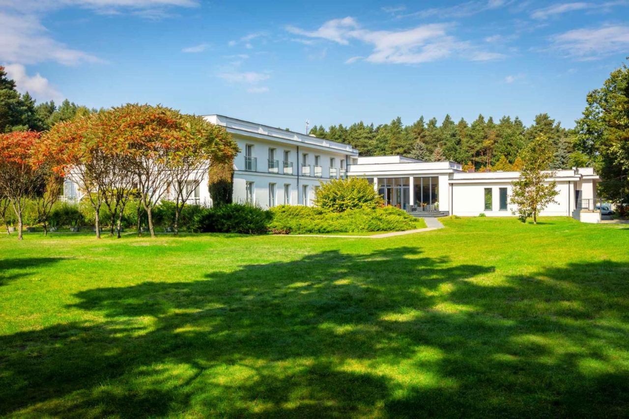 Perla Lesna Nadarzyn Bed & Breakfast Dış mekan fotoğraf