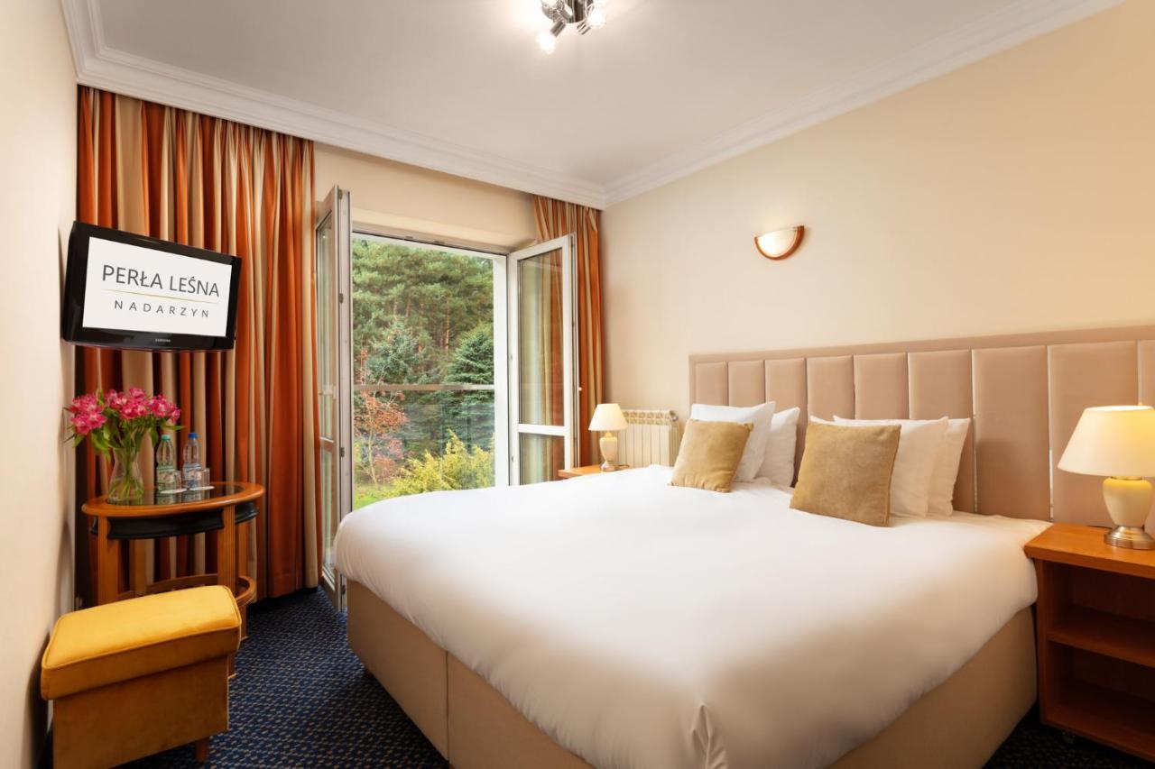 Perla Lesna Nadarzyn Bed & Breakfast Dış mekan fotoğraf
