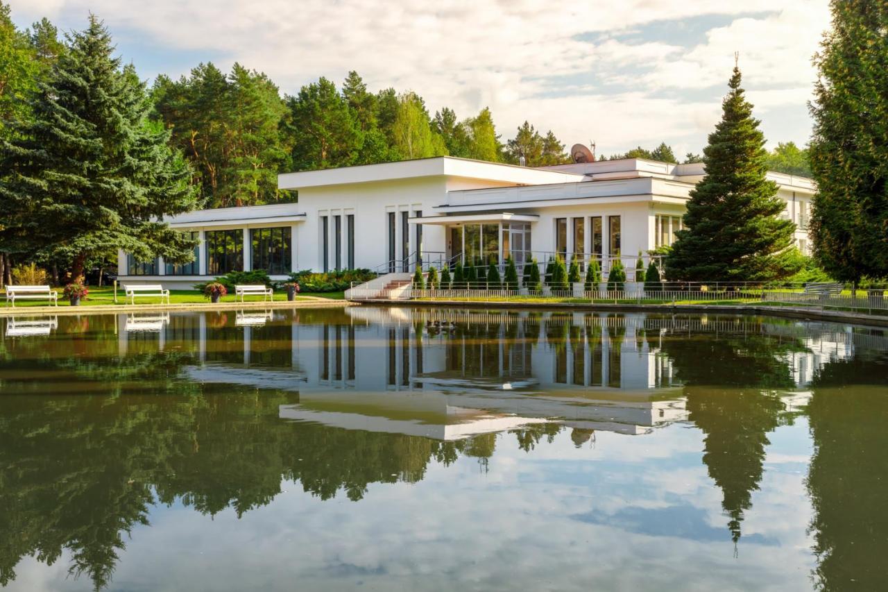 Perla Lesna Nadarzyn Bed & Breakfast Dış mekan fotoğraf